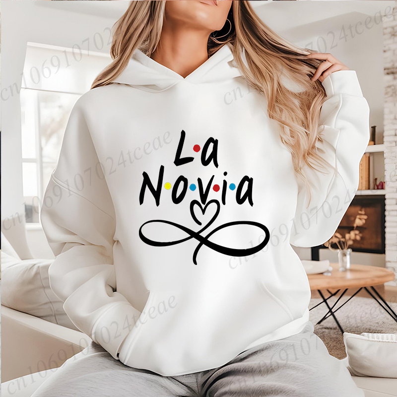 Winter Clothing In Spanish - La Novia Graphic Hoodie for Novia