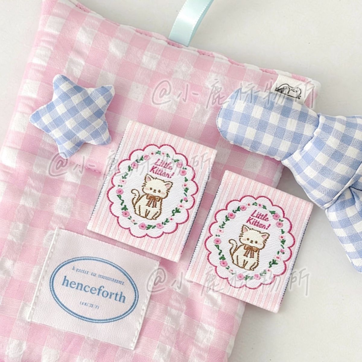 Korean Style Floral Cat with B - Winter Clothing Label 评论和价格